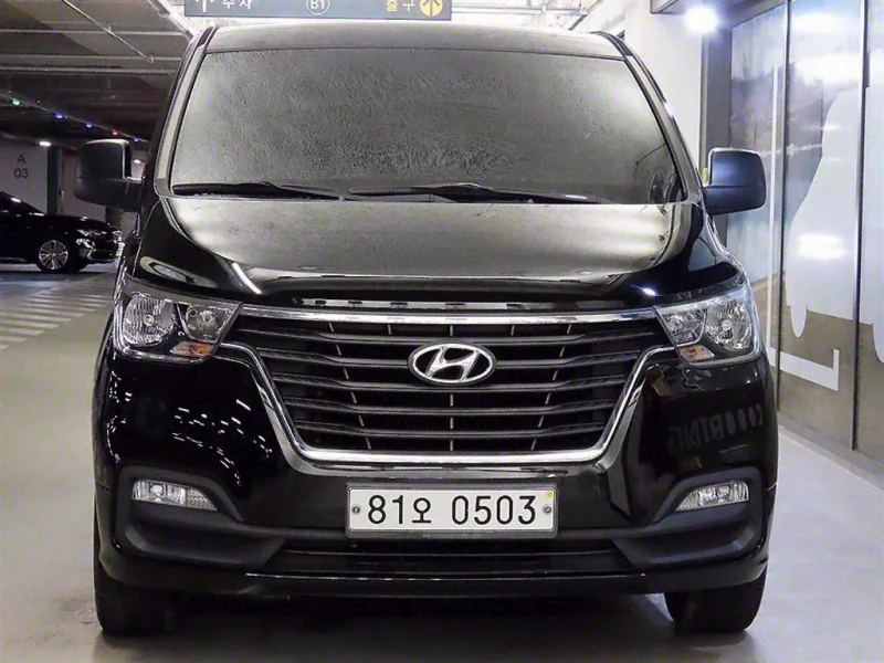 Hyundai Starex