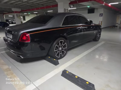 Rolls-Royce GHOST