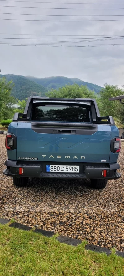 Kia Tasman