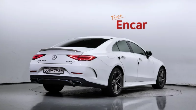 Mercedes-Benz CLS-Class