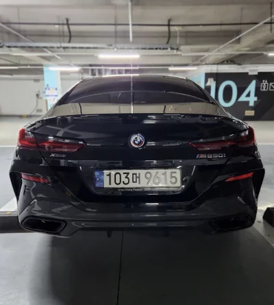 BMW 8-Series