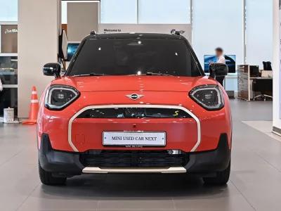 MINI Aceman
