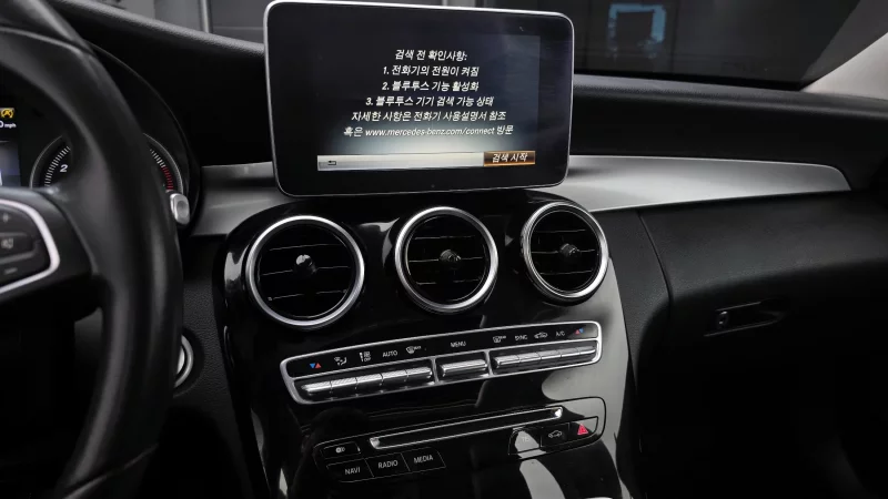 Mercedes-Benz C-Class