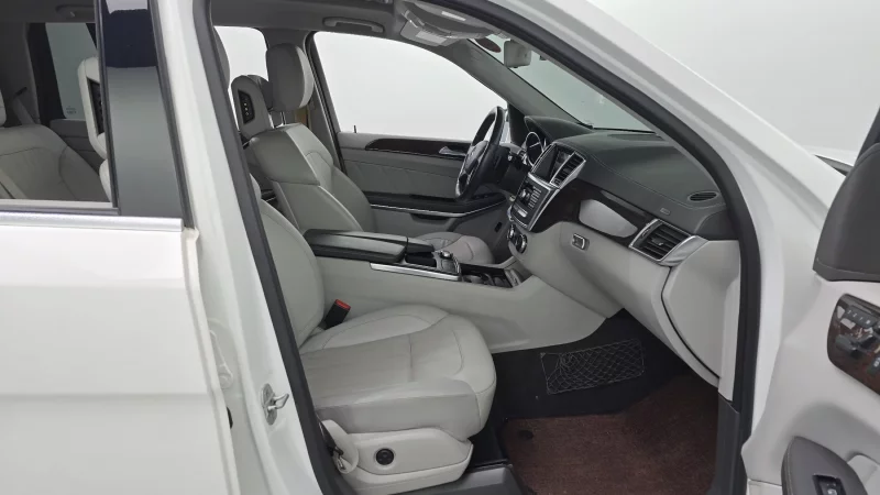 Mercedes-Benz GL-Class