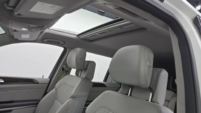 Mercedes-Benz GL-Class