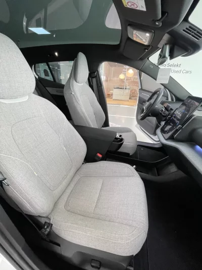 Volvo EX30