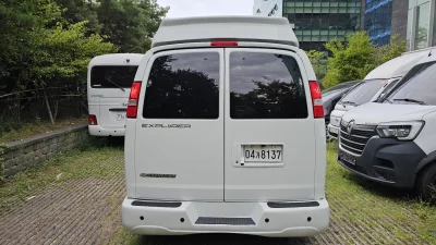 Chevrolet Express Van