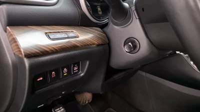 Nissan MAXIMA