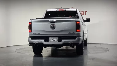 Dodge Ram Pick Up
