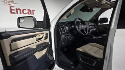 Dodge Ram Pick Up