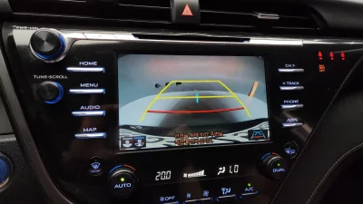 Toyota CAMRY