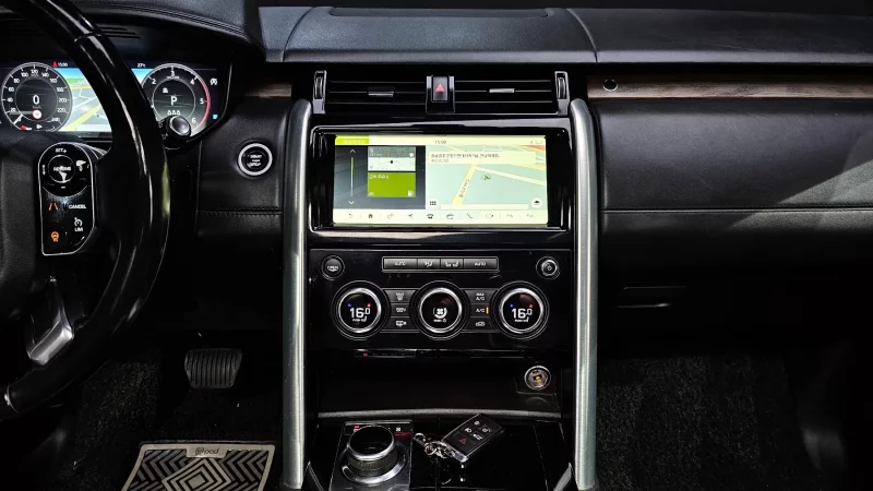 Land Rover DISCOVERY