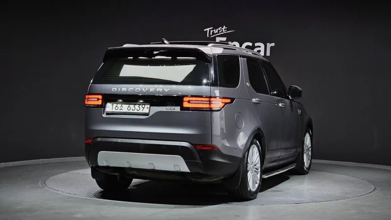 Land Rover DISCOVERY