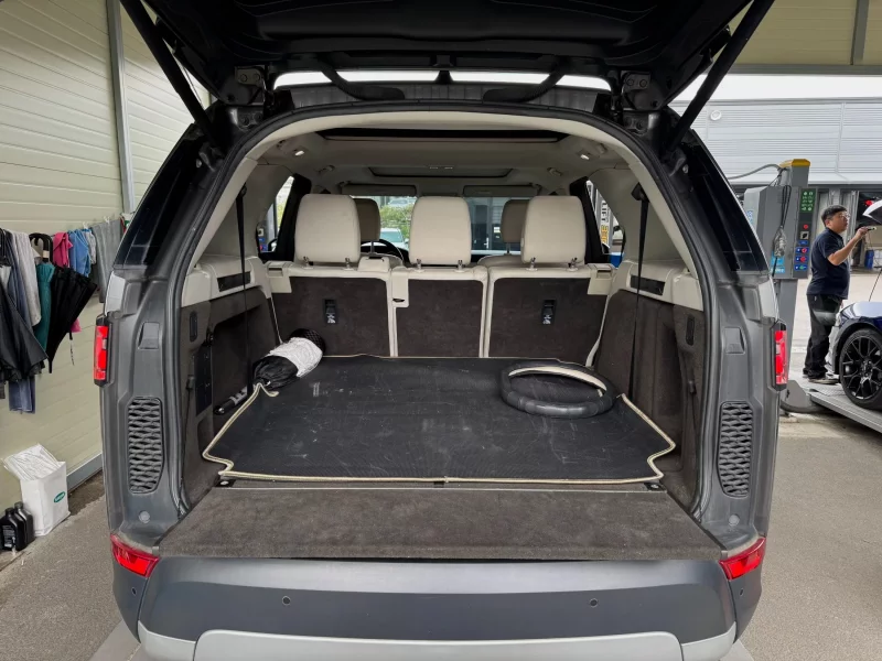 Land Rover DISCOVERY