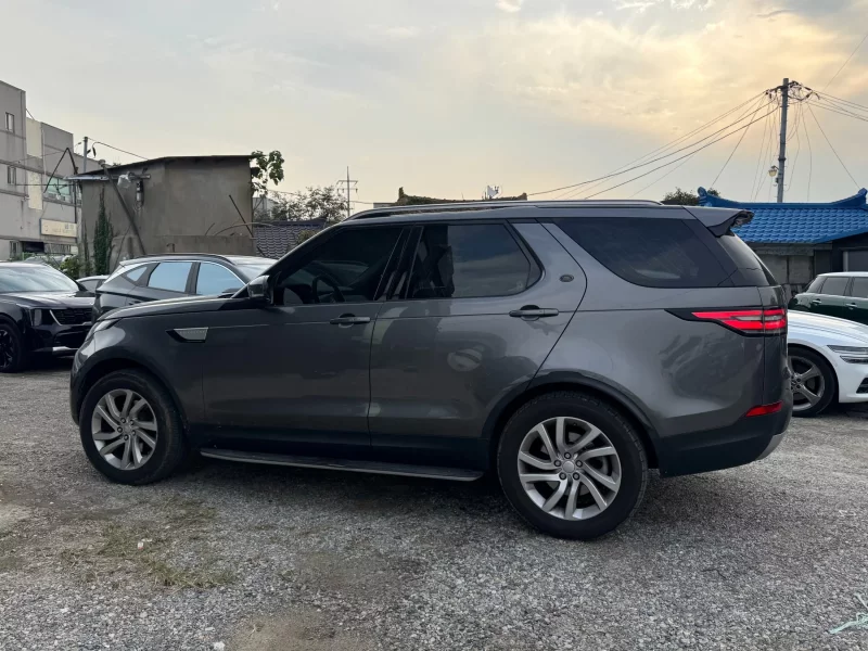 Land Rover DISCOVERY