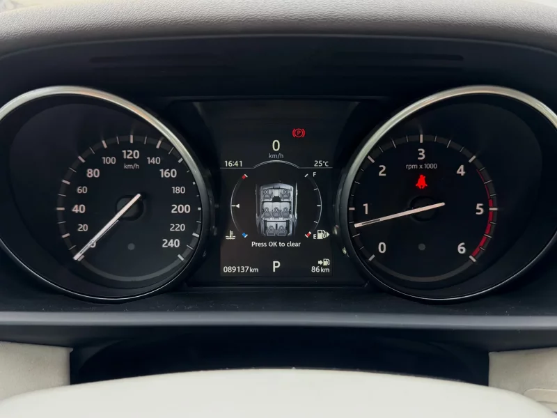 Land Rover DISCOVERY