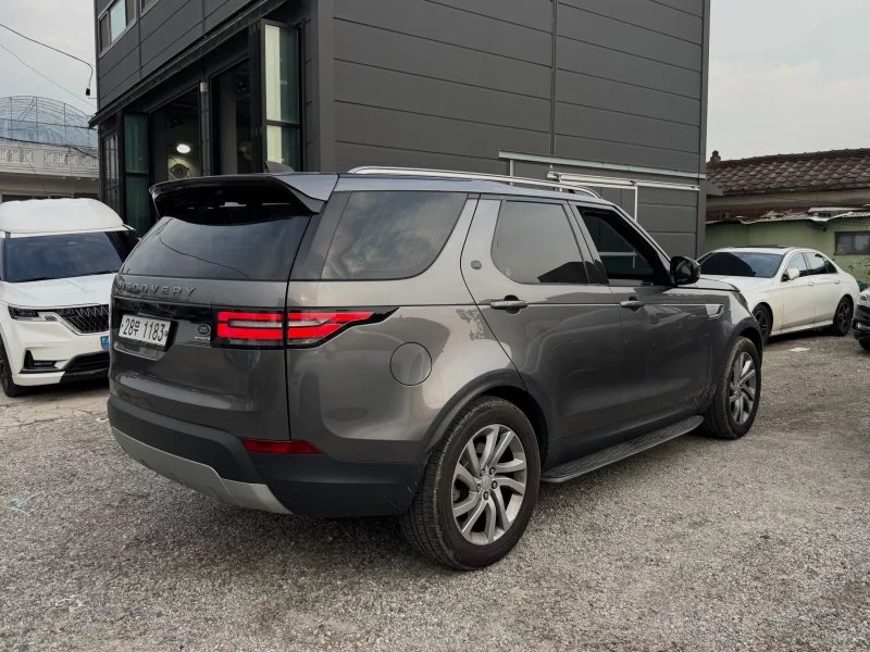Land Rover DISCOVERY