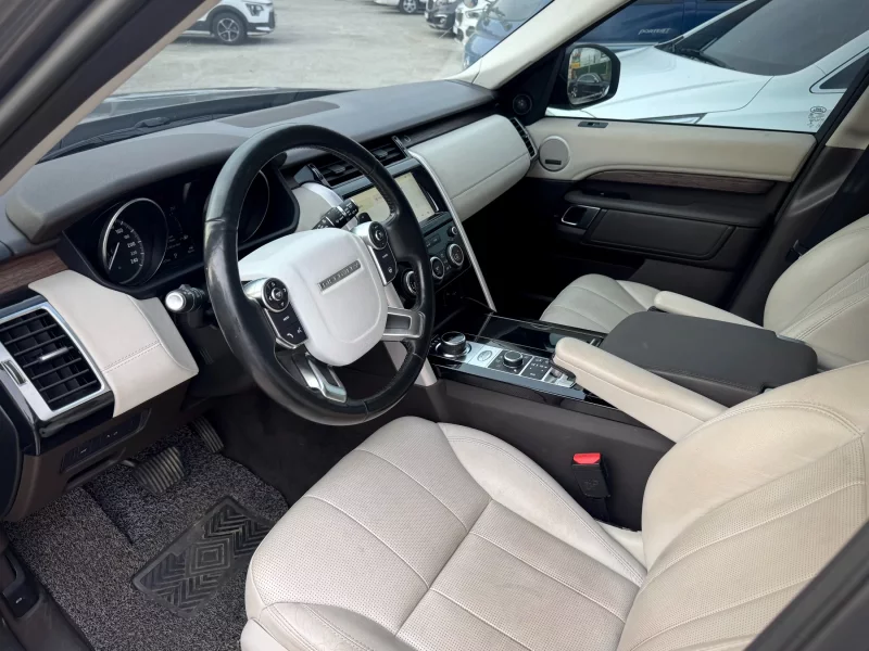 Land Rover DISCOVERY