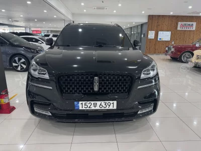 Lincoln AVIATOR