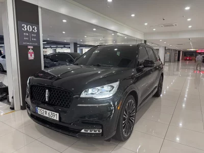 Lincoln AVIATOR