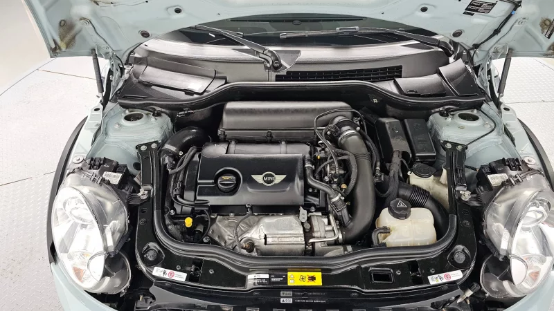 MINI Cooper Convertible