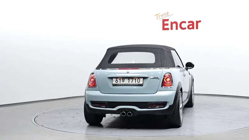 MINI Cooper Convertible