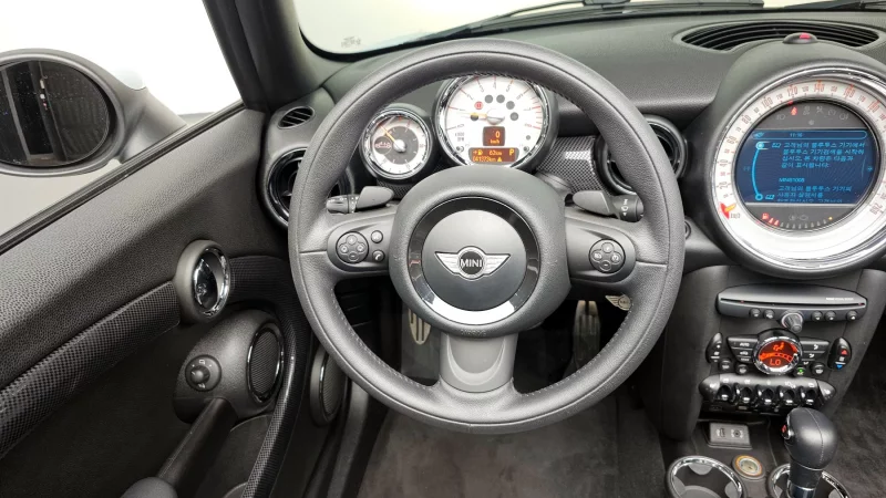 MINI Cooper Convertible