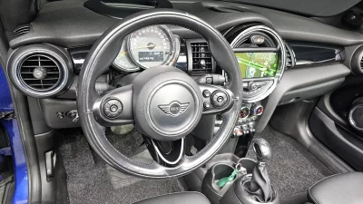 MINI Cooper Convertible