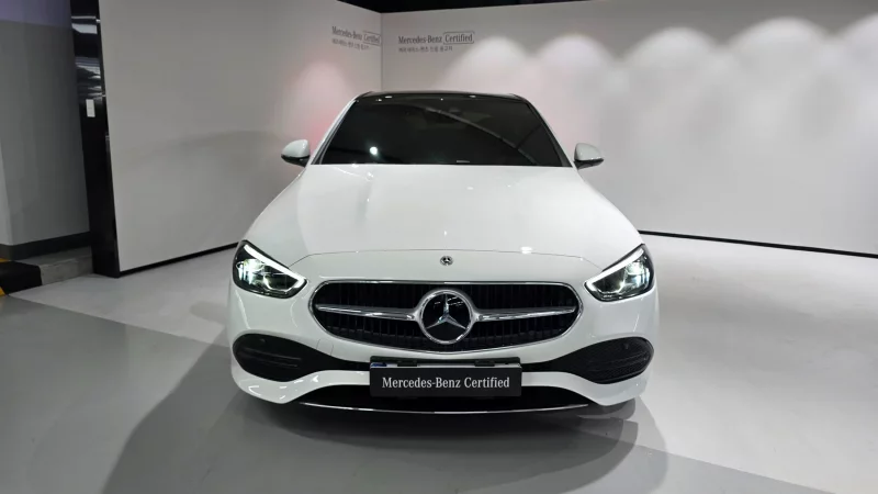 Mercedes-Benz C-Class