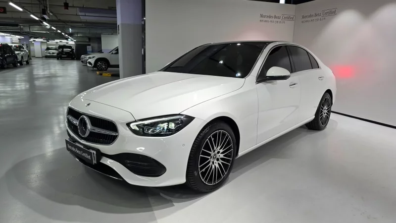 Mercedes-Benz C-Class