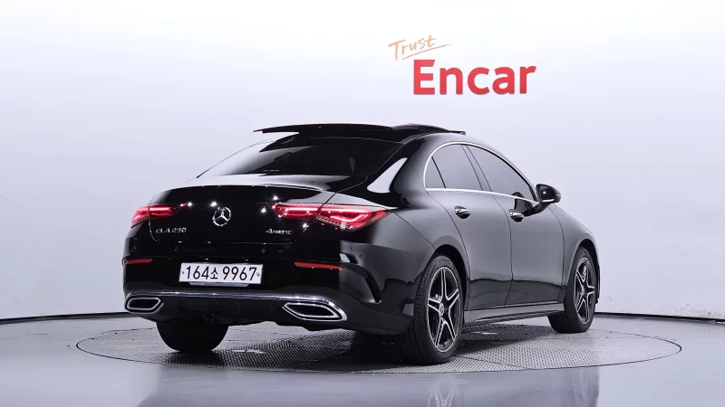 Mercedes-Benz CLA-Class