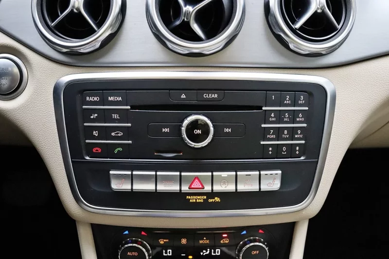 Mercedes-Benz GLA-Class