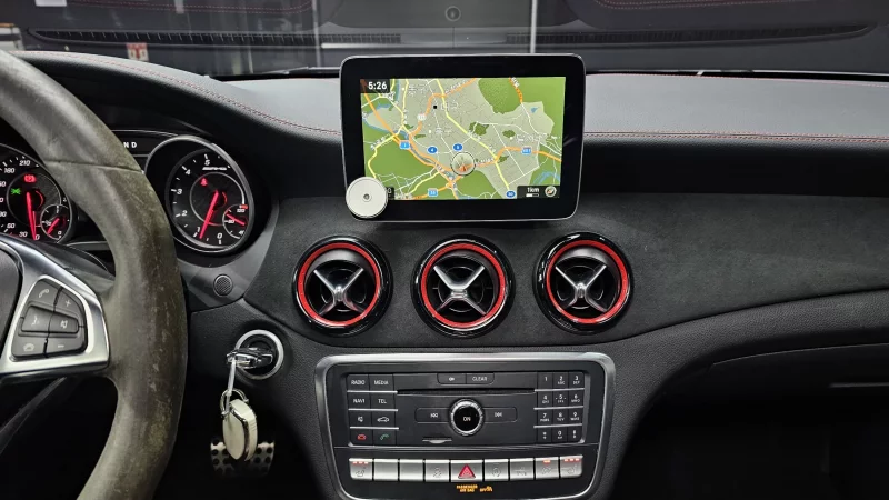 Mercedes-Benz GLA-Class