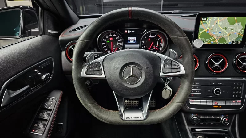 Mercedes-Benz GLA-Class