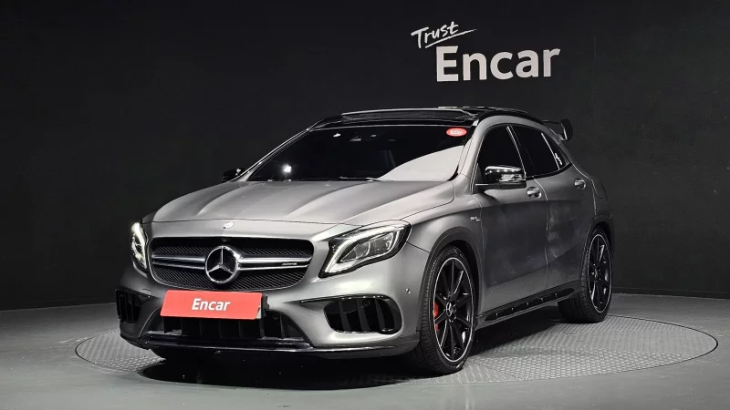 Mercedes-Benz GLA-Class