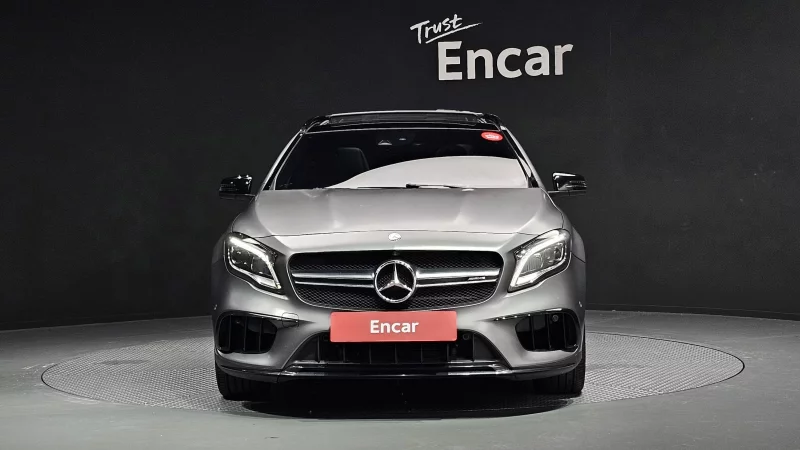 Mercedes-Benz GLA-Class