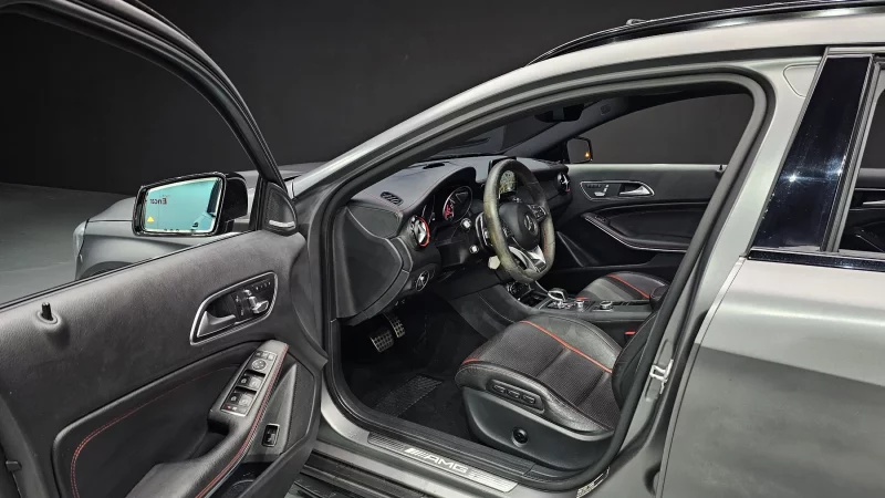 Mercedes-Benz GLA-Class