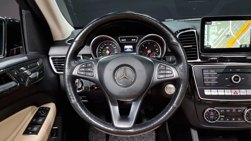 Mercedes-Benz GLE-Class