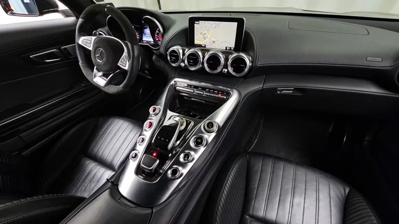 Mercedes-Benz AMG GT