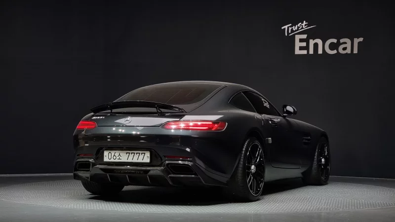 Mercedes-Benz AMG GT