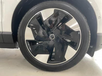 Volvo EX30