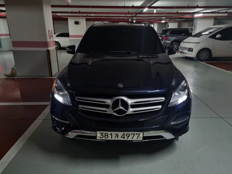 Mercedes-Benz GLE-Class