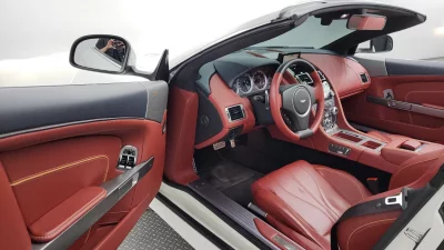 Astonmartin DB9
