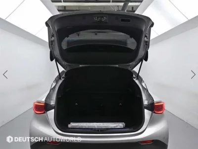 Infiniti QX30