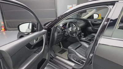 Infiniti FX
