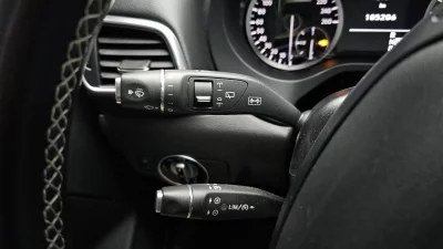 Infiniti Q30