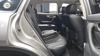 Infiniti FX