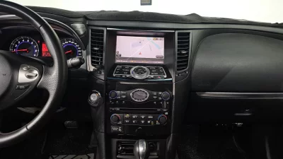 Infiniti FX