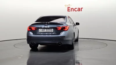 Infiniti Q50