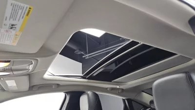 Chrysler 200